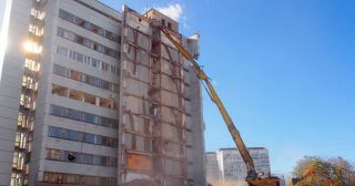 Демонтаж многоэтажного дома Ессентуки, цена от 3698 руб.